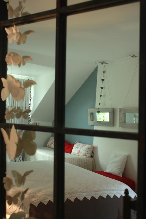 Maison Prairie Bonheur Panzió Magny-les-Hameaux Kültér fotó